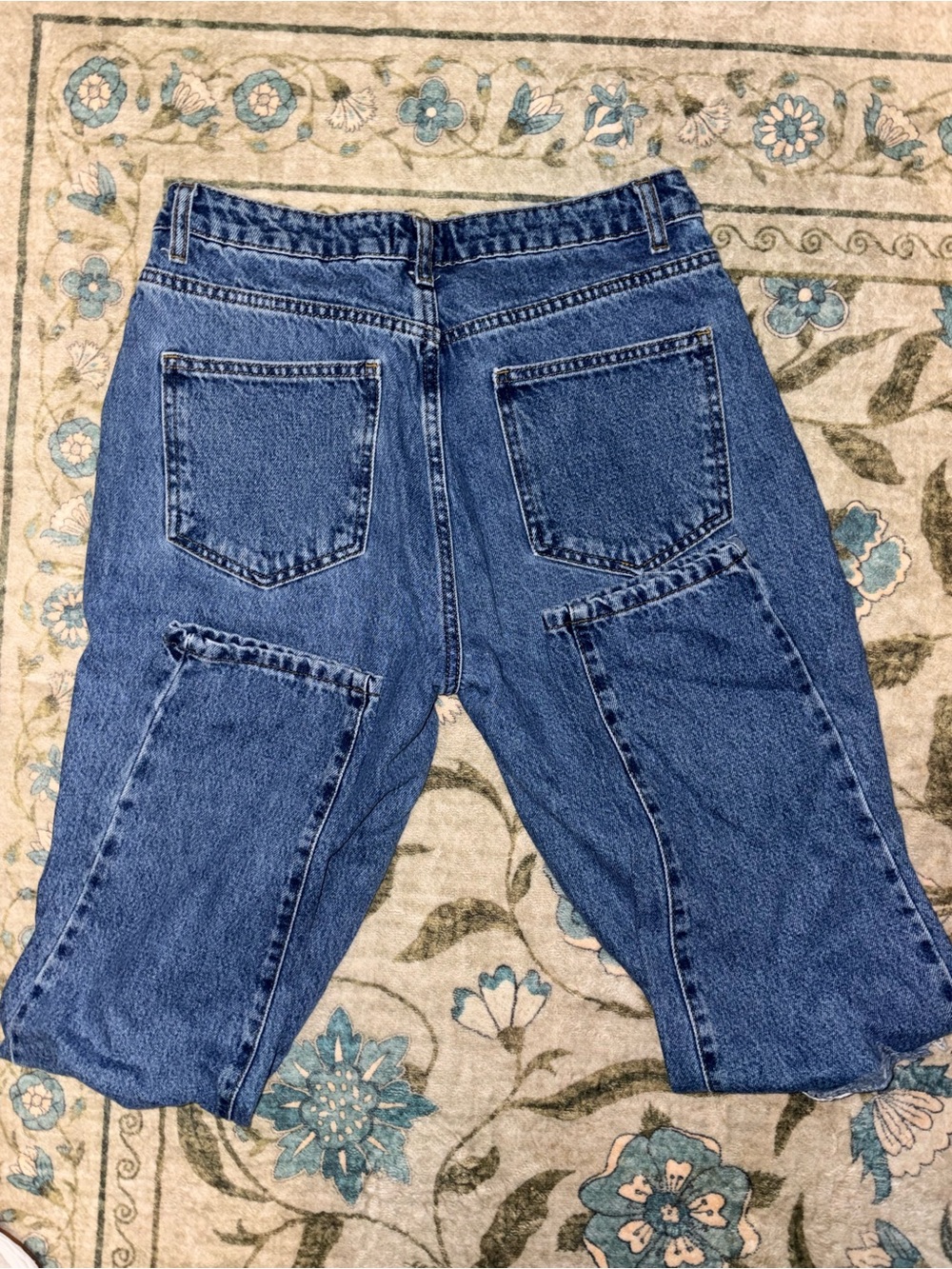 PrettyLittleThing Light Blue Mom Jeans